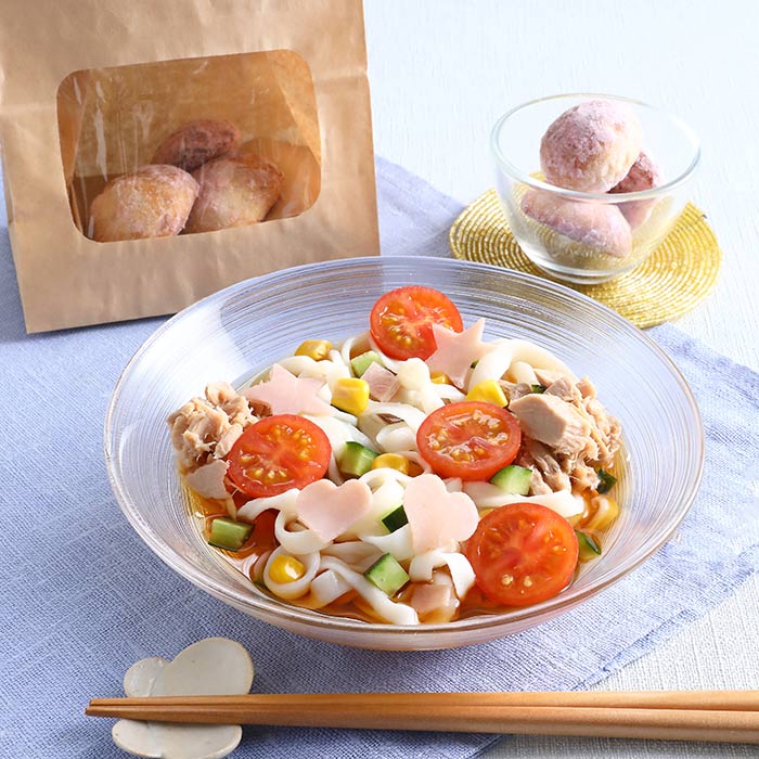 手打ちうどんでサラダうどん